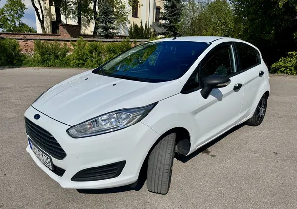 lubelskie Ford Fiesta cena 24900 przebieg: 200000, rok produkcji 2013 z Daleszyce